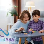 Atendimento humanizado na clínica ABA, com cuidado personalizado e ambiente acolhedor para o desenvolvimento do aprendiz.