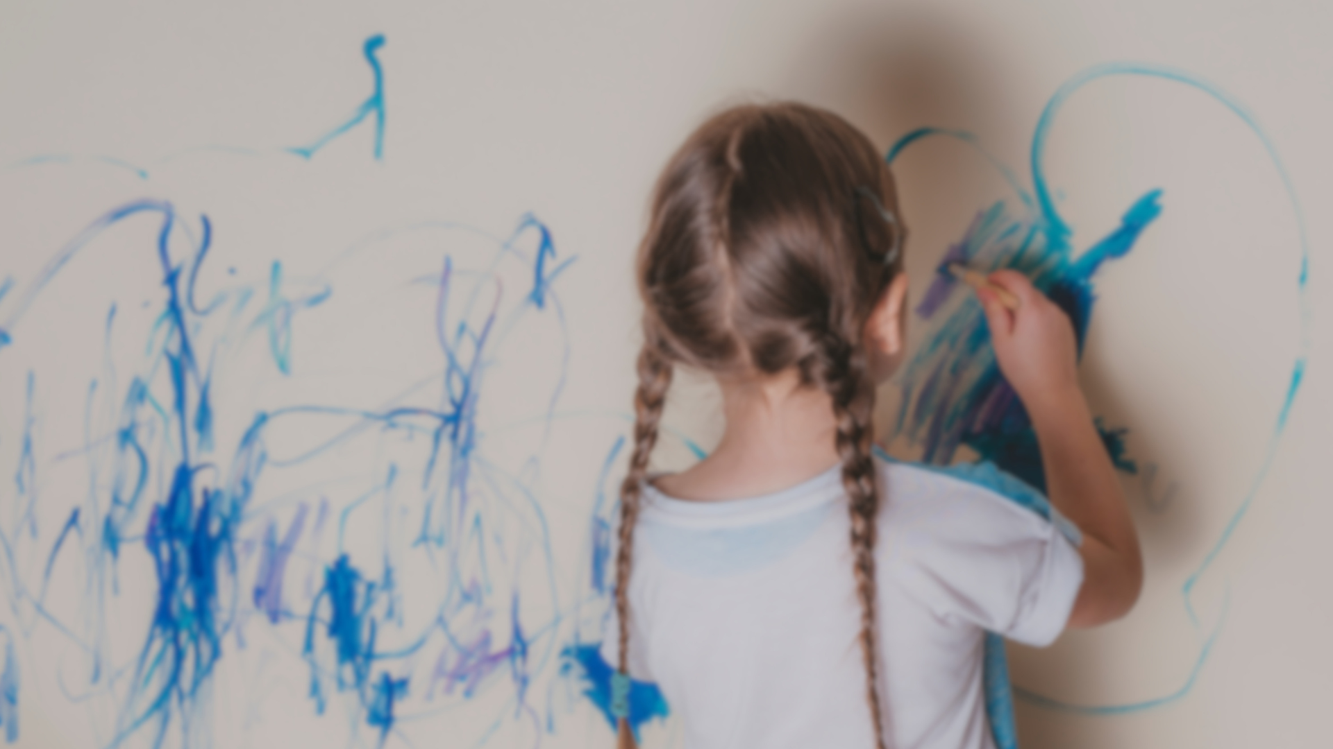 Abril Azul: como a conscientização sobre o autismo impacta a vida das famílias