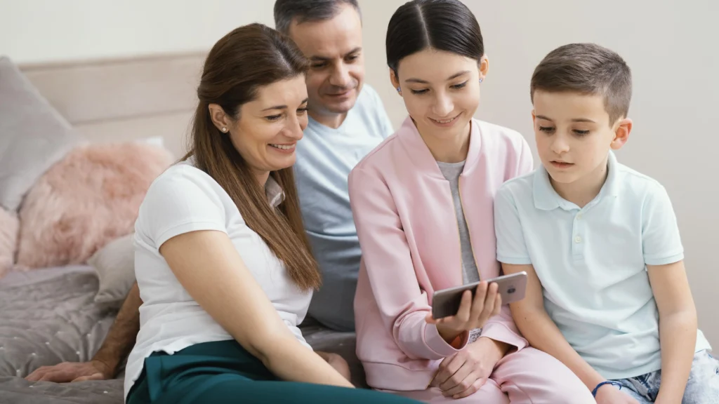 Como o aplicativo para TEA ajuda famílias a acompanhar a evolução do aprendiz em tempo real?