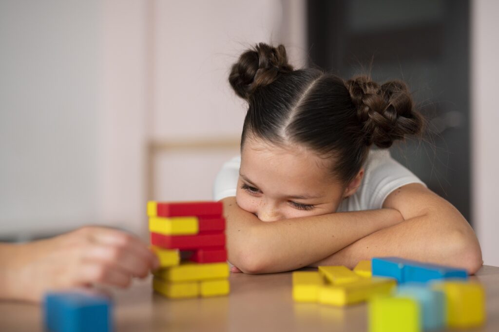 Principais características do autismo: sinais comportamentais e a importância da intervenção individualizada